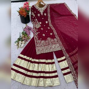 Conjunto de salwar kameez sharara de georgette multicolor de estilo moderno con detalles de bordado resham y dupatta elegante, colección 2025 - Product Image 5