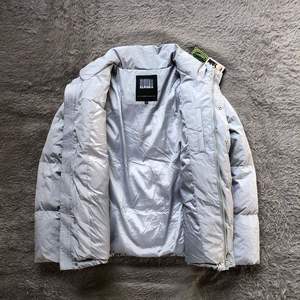 Chaqueta Acolchada Personalizada de la Hermandad Griega, Abrigo Acolchado Cálido de Invierno, Ropa Exterior de Fraternidad Universitaria de Talla Grande, Diseño Personalizado - Product Image 2