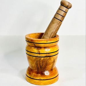 Mortier et pilon en bois de manguier personnalisés par des designers pour broyeur d'épices de cuisine Fabrication personnalisée en Inde - Product Image 6