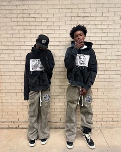 เสื้อสเวตเตอร์แฟชั่นฮิปฮอปขนาดใหญ่พิเศษมีกระเป๋าสอง HoodieY2k มีฮู้ดแฟชั่นกอธิคปักลายภาพการ์ตูน - Product Image 3