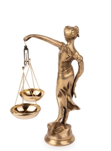 Statue de Thémi, déesse de la Justice / Dame de la Justice à yeux bandés en laiton avec finition antique, hauteur 14 pouces, décoration de ferme - Product Image 3