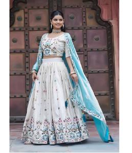 Traje indio tradicional para mujer Lehenga con blusa a juego y Dupatta Ideal para bodas y regalos de Navratri Diwali Eid - Product Image 2