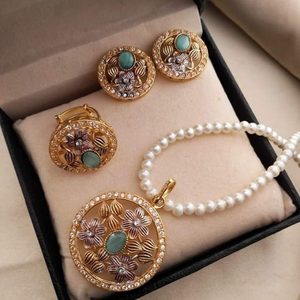 Nouveau collier et boucles d'oreilles en zircon plaqué or 18 carats tendance et luxueux de style antique, ensemble de bijoux pour femmes, mariages, fêtes, Eid Pakistan - Product Image 5