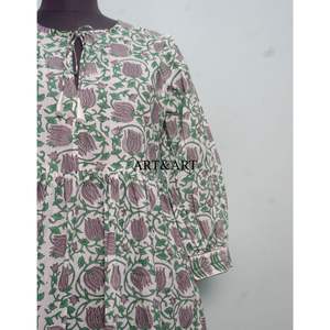 Vestido Formal hasta la Rodilla, 100% Algodón, Hecho a Mano, con Mangas Abullonadas, Estampado Floral Indio, con Borlas, Cómodo, Ecológico, Lavable para Mujer - Product Image 2