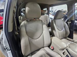 Increíble Toyota RAV4 LIMITED 2011 con Encendido por Botón, Motor V6 y Transmisión Automática - Product Image 2