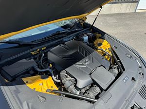 รถ Lexus LC 500 Convertible ปี 2022 สภาพดี ใช้งานน้อย 6,300 ไมล์ เครื่องยนต์ 5.0 ลิตร V8 ชุดแต่ง Touring พร้อมการปรับแต่งบางอย่าง - Product Image 6