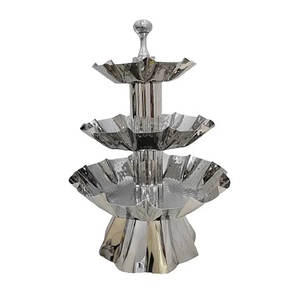 Support à gâteau et tasse de gâteau en aluminium Article décoratif à 3 niveaux utilisé dans les outils de gâteau à la maison Présentoir à cupcakes en métal couleur argent bien poli - Product Image 2