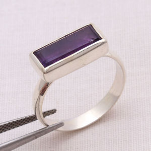 925พลอยอเมทิสทรงสี่เหลี่ยมผืนผ้าแหวนเงินสเตอร์ลิงใส่ได้ทุกวันเครื่องประดับสวยงาม - Product Image 3