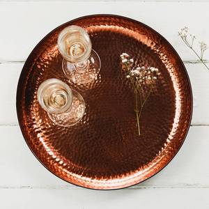 Bandeja de Servir Rectangular de Cobre Hecha a Mano, Bandeja Decorativa con Pulido Natural y Diseño Martillado a Mano - Product Image 6