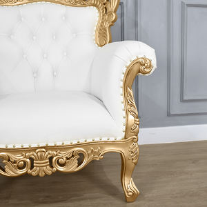 Canapé de luxe Pompi Throne de style moderne du milieu du siècle, avec revêtement en tissu, structure en bois d'acajou, finition dorée, haute qualité pour usage intérieur - Product Image 3