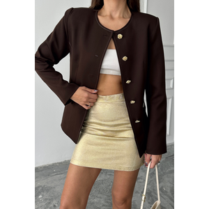 Chaqueta Blazer Marrón para Mujer con Detalle de Ribete en los Bolsillos y Cuello Redondo - Product Image 4