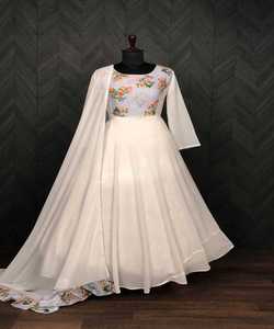 Robe de créateur longue multicolore à longueur de farine Dernier designer à manches régulières Prix le plus bas par vêtements ethniques Alphanumero kurta - Product Image 2