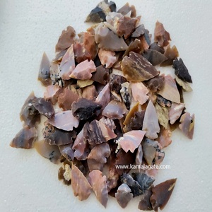 Venta al por mayor de puntas de flecha de ágata tejidas a mano de 1-1,25 pulgadas artesanías de piedra semipreciosa en estilo mascota de piedras preciosas de lujo - Product Image 3