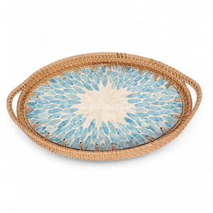 Bandeja de Servir Ecológica de Ratán Bohemio con Diseño Flexible y Madreperla para la Organización Diaria de la Mesa y el Comedor - Product Image 1