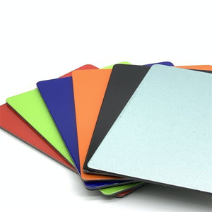 Plaques ACM en <span class=keywords><strong>aluminium</strong></span> composite texturé pour portes de salle de bain décoratives, épaisseurs 2mm, 3mm, 4mm, 5mm, 6mm - Product Image 1