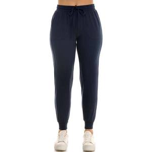 Leggings de Cintura Alta para Mujer, Casuales, de Primera Calidad, Sin Costuras, Transpirables, para Invierno, Moda en Tendencia, Venta al por Mayor en Pakistán - Product Image 5