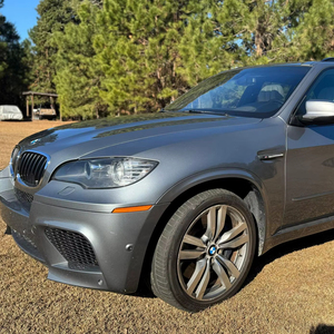 Usado, W X5 M Twin-Turbo V8, Tracción en las Cuatro Ruedas - Product Image 6