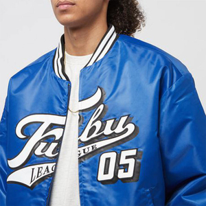 Veste bomber en satin surdimensionnée tendance 2026, streetwear rétro pour homme, finition brillante, veste universitaire, broderie personnalisée, vestes pour homme - Product Image 4