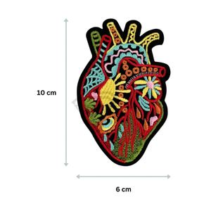 Parche de corazón anatómico colorido con patrón bordado, tela de sarga para coser, parches bordados adhesivos con borde Merrow para sombreros - Product Image 3
