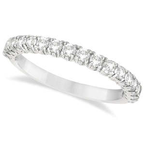 Anillo Apilable de Oro Blanco de 14k con Diamantes Engastados en Media Eternidad, 0.75ct - Product Image 3