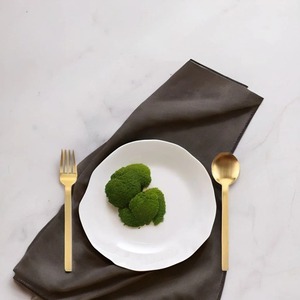 Ensemble de couverts ronds en laiton doré de luxe Couverts de qualité supérieure Vaisselle élégante Ustensiles de salle à manger modernes pour la maison, le restaurant et les événements - Product Image 3