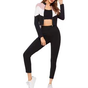 Nouveaux ensembles de shorts et de crop tops pour femmes, avec des crop tops à manches courtes, effet push-up, au-dessus du genou, à pois, printemps, 100% coton, ensemble de yoga - Product Image 3