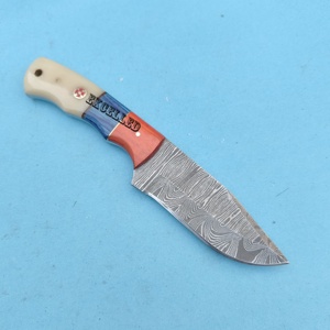 Couteau de chasse de camping en acier damas fait à la main de meilleure qualité avec gaine en cuir Couteaux japonais - Product Image 2