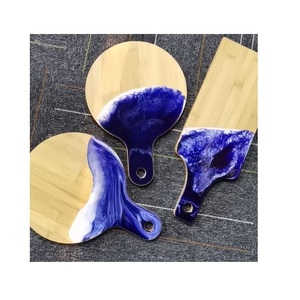 เขียงสีไม้เสิร์ฟพร้อมของขวัญ - Product Image 1