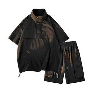 Conjunto cortavientos de nailon, chándal de nailon, chaqueta abotonada y conjunto corto cortavientos, camisa Boxy Fit con pantalones cortos para hombre - Product Image 3
