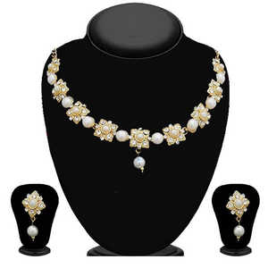 Kriaa 2105605 Fine <b>Jewelry</b> <b>Set</b> Austrian Stone and Gold-Plated <b>Pearl</b> Necklace - Product Image 1