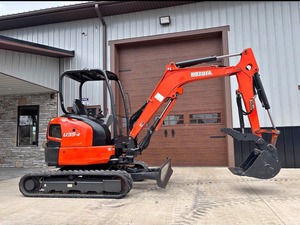 Excavatrice Kubota U35-4 mini-chargeuse sur chenilles 3 tonnes - Product Image 4
