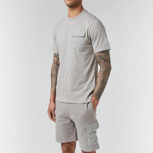 Conjunto de Camiseta y Pantalones Cortos para Hombre, 100% Algodón, Camiseta de Manga Corta y Pantalones Cortos Cargo, 2 Piezas con Diseño y Estampado Personalizados - Product Image 6