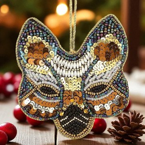 Árbol de Navidad Glow-Up Adornos colgantes a granel en formas divertidas para Holiday Vibes - Product Image 6