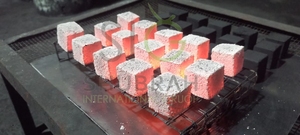 ถ่านก้อนเปลือกมะพร้าวจากประเทศอินโดนีเซียคุณภาพส่งออกสำหรับถ่านมอระกู่ - Product Image 2