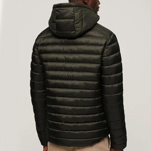 Chaqueta de invierno con capucha y forro polar impermeable de algodón y poliéster de camuflaje para hombre de alta calidad con cuello redondo - Product Image 3