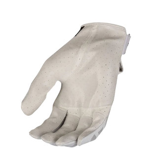 Gants de football américain personnalisés de haute qualité à bas quantité minimale de commande nouveau style d'équipement de sport de qualité supérieure à un prix économique - Product Image 6