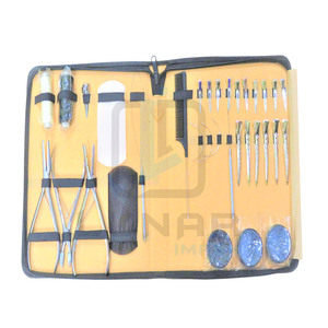 Kit d'outils d'extension de cheveux de finition en argent avec plusieurs accessoires et fourniture gratuite d'étiquetage de marque personnalisé - Product Image 1