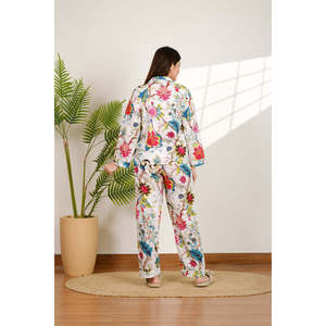 Floral Woven Fabric <b>Pajama</b> Set for Women Customizable Logo Buttoned & Elastic Waist Closure Summer Homewear <b>Suit</b> for Bridesmaids - Product Image 6