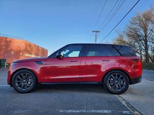 Sport P360 SE Dynamic Turbo 2023, 6 Cilindros, Tracción en las Cuatro Ruedas, Rojo Firenze, Sin Modificar - Product Image 4