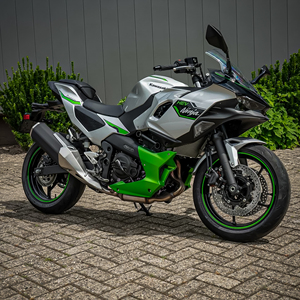 Motocicleta Deportiva de Alto Rendimiento 2026 con Sistema ABS - Product Image 4