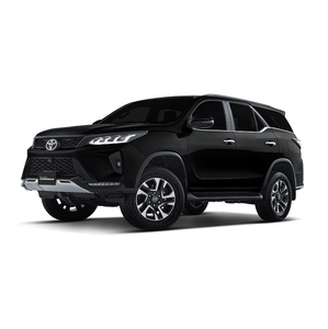 Fortuner SUV AWD 2020 d'occasion, conduite à gauche, sièges en cuir, intérieur foncé - Product Image 2