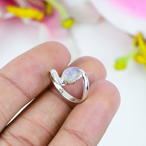 Fantastique bague en argent sterling 925 faite à la main plaqué argent vintage avec pierre précieuse arc-en-ciel naturelle pour mariage et fête - Product Image 3