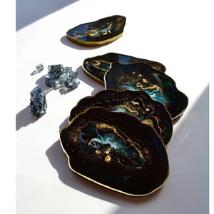 Posavasos de resina epoxi personalizados Juego de posavasos hechos a mano de forma redonda - Product Image 2