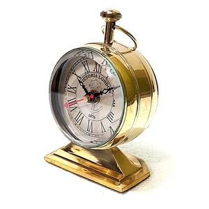 Horloge de table de Noël à thème amour en métal poli de nouvelle conception - Product Image 4