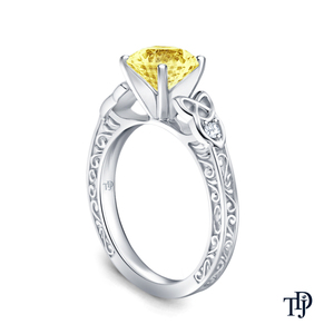 แหวนหมั้นทองคำ 18K ลายโบราณประดับพลอยสีเหลือง - Product Image 2