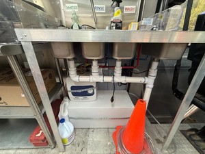 <b>Freightliner</b> MT45 Food <b>Truck</b> w/ Stainless Kitchen, Ice cream, crepes, dessert - Product Image 3