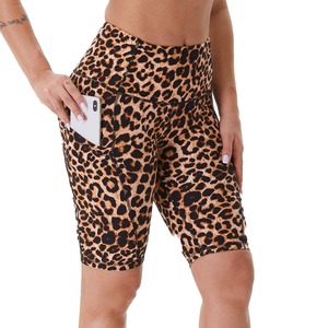 Pantalones cortos de gimnasio de verano de alta calidad Scrunch Butt Lift Booty Yoga Design Venta al por mayor Ropa deportiva transpirable de cintura alta Bolsillos sin costuras - Product Image 2