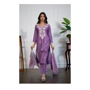 Ensemble Kurti de Haute Qualité en 3 Pièces, Soie Romaine Premium avec Broderie et Travail de Séquence, Kurti Pant Tendance - Product Image 1