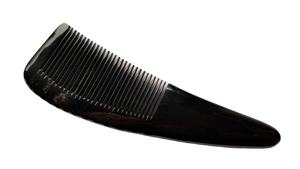 Peine de Cuerno de Búfalo 100% Natural Hecho a Mano, Herramienta para el Cuidado del Cabello Antiestática para Hombres, Mujeres y Niños, Logotipo Personalizado, Negro, Exportador Indio, Artesanía de Salón - Product Image 4