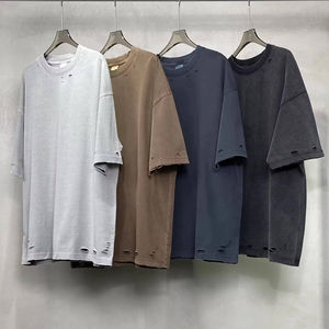 เสื้อยืดโอเวอร์ไซซ์ผู้ชายขนาดใหญ่ Boxy - Product Image 1